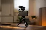 Sennheiser MKE 400 Microphone, Manfrotto PIXI Mini Tripod and Smartphone Clamp - Image 6